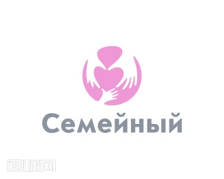 Semeynyi家庭医疗中心logo设计