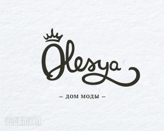 Olesya时装屋标志设计