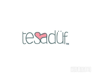 Tesaduf桃心logo设计